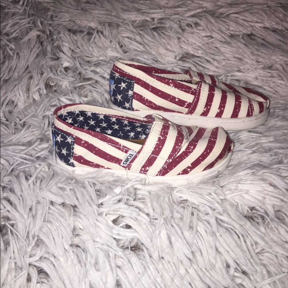 NWT Kids/Girls/Boys Toms